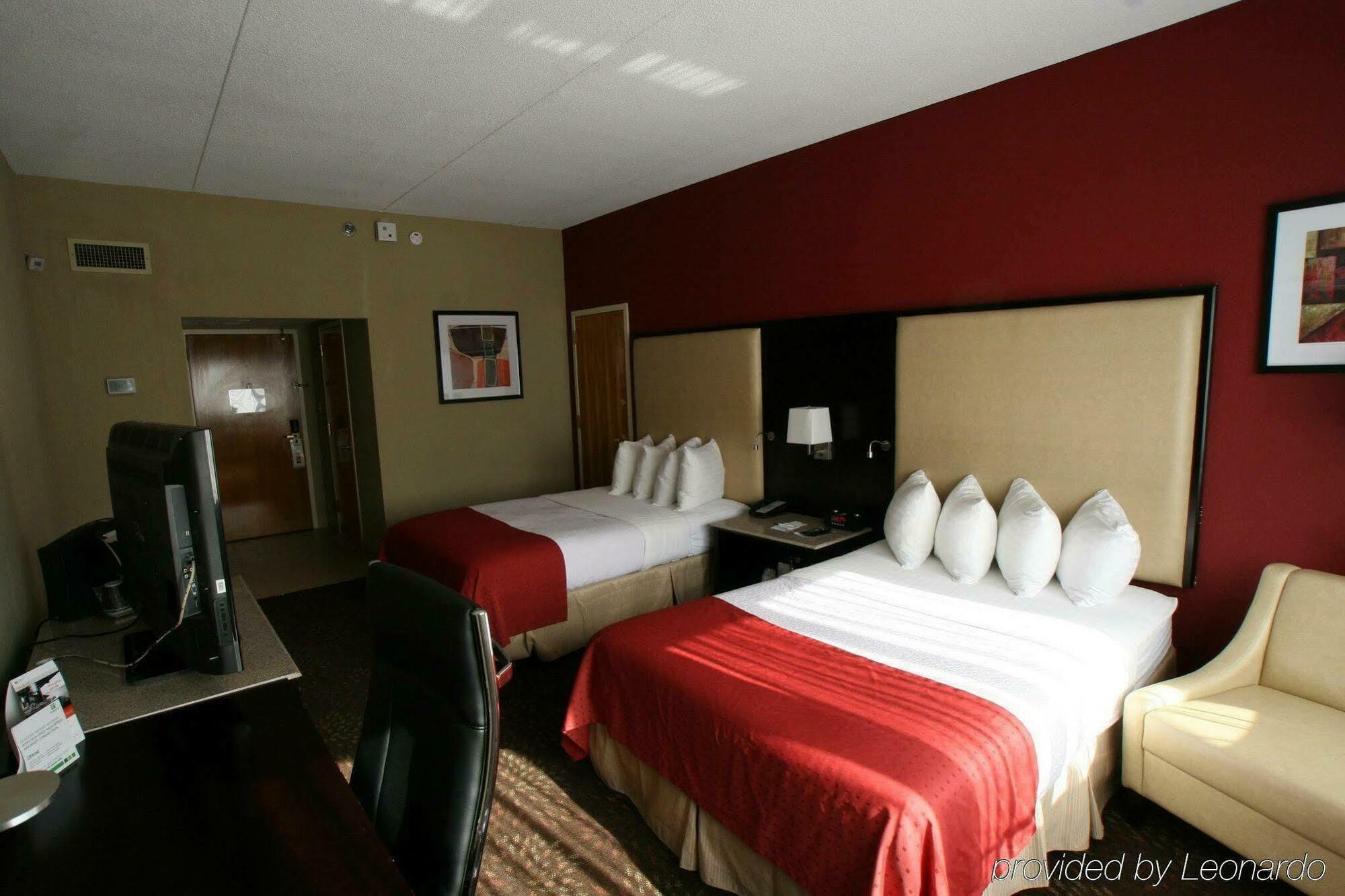 Liyo Inn Клинтън Екстериор снимка